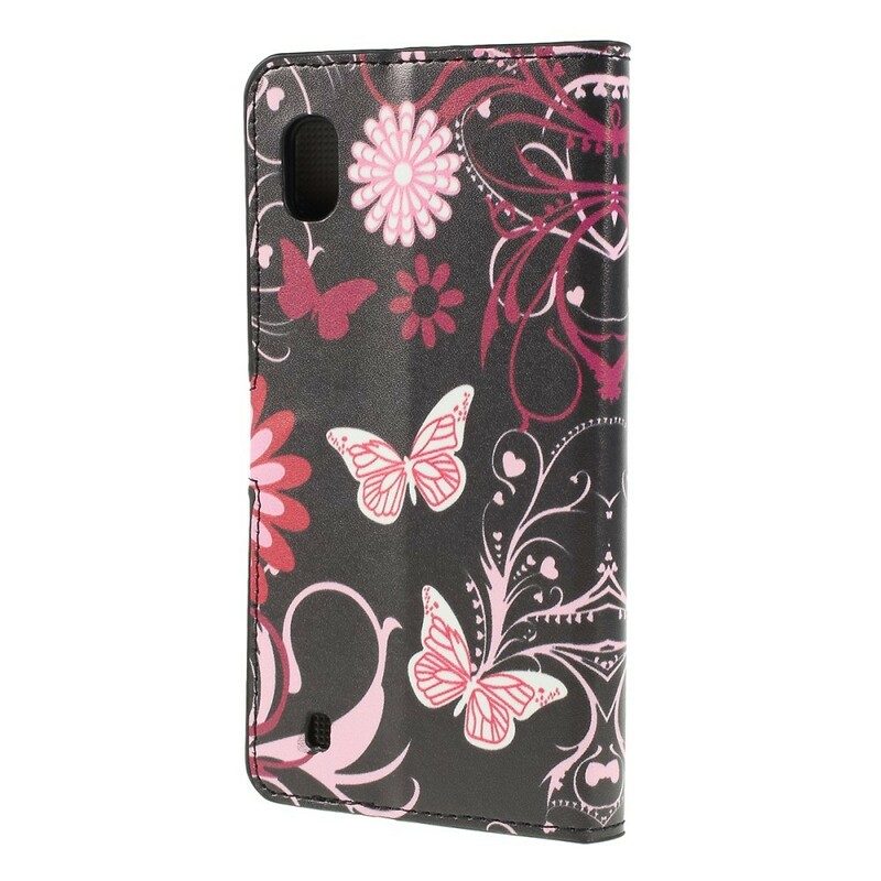 Fodral För Samsung Galaxy A10 Fjärilar Och Blommor